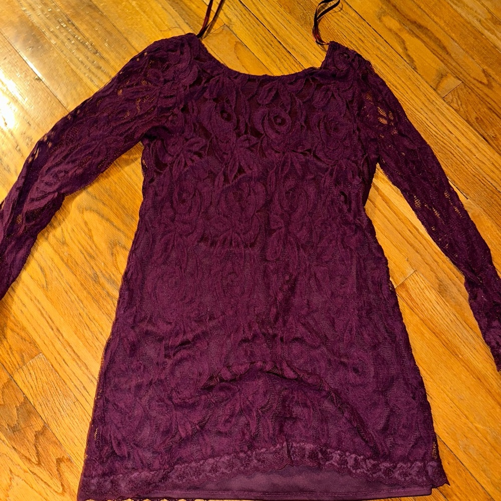 Lace Longsleeve Dress